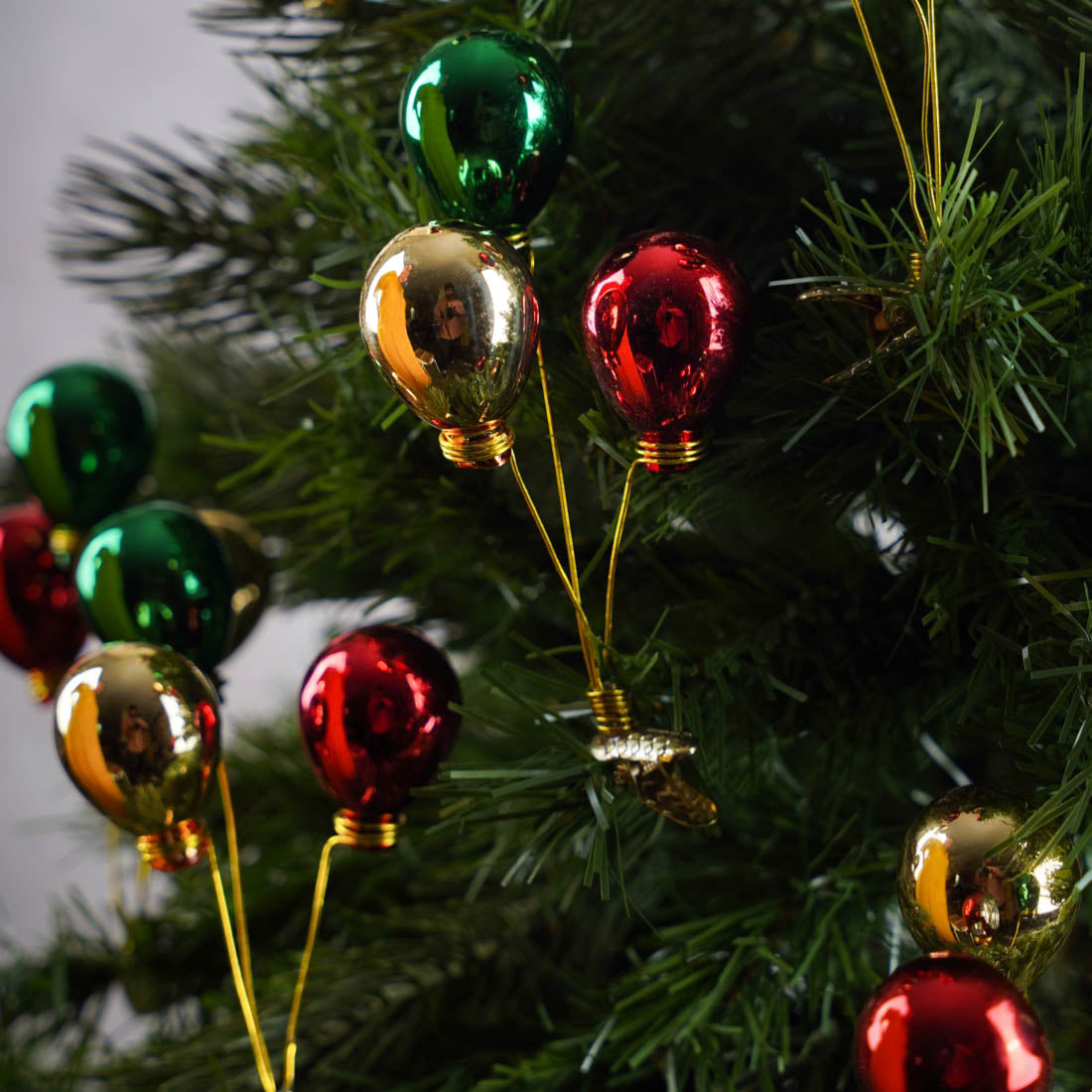 Load image into Gallery viewer, Balloon Christmas Clips Ornaments
