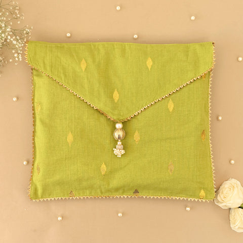 Green & Gold Patola Saree/Stole Case