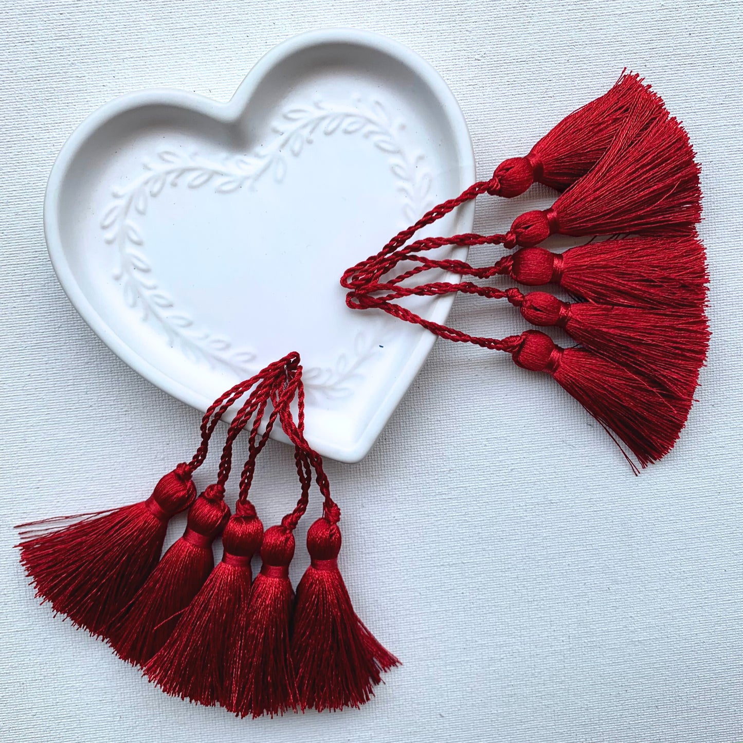 Load image into Gallery viewer, Tassels - Set of 10
