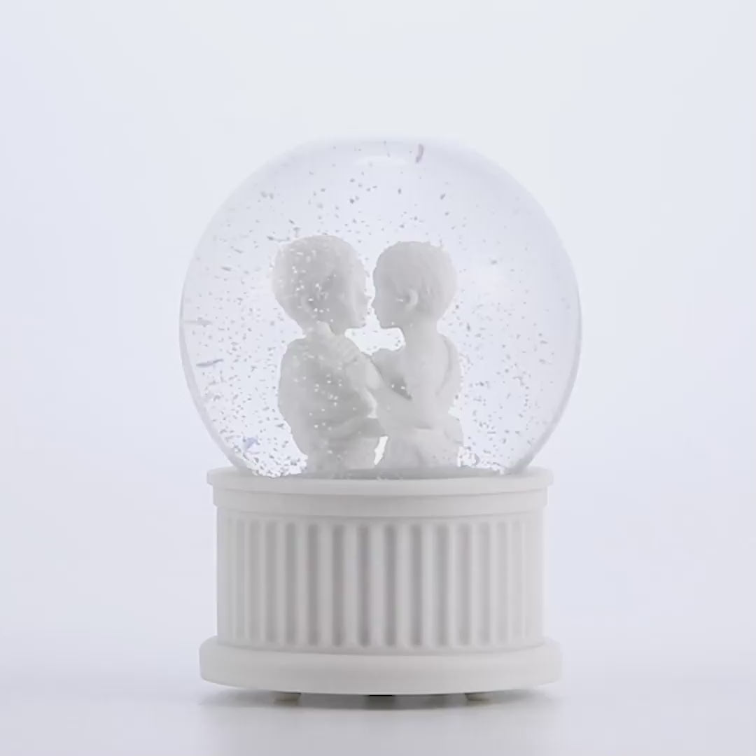 Load and play video in Gallery viewer, Gemini Musical Snow Globe (120MM)

