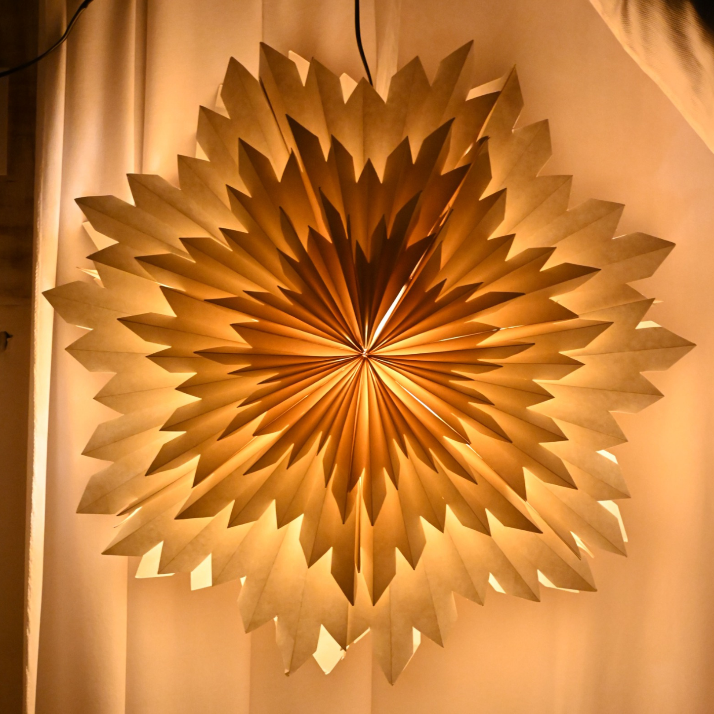 Paper Snowflake (Ivory)