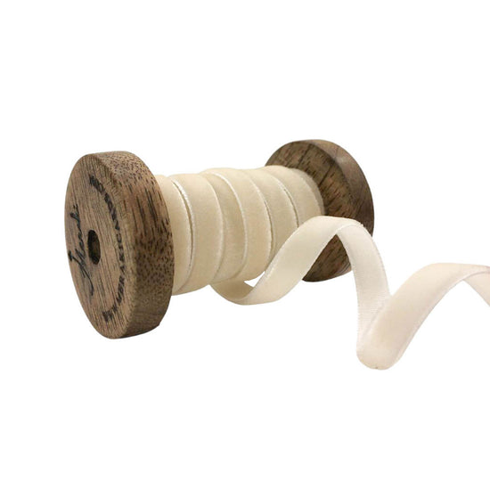Velvet Ribbons-7mm
